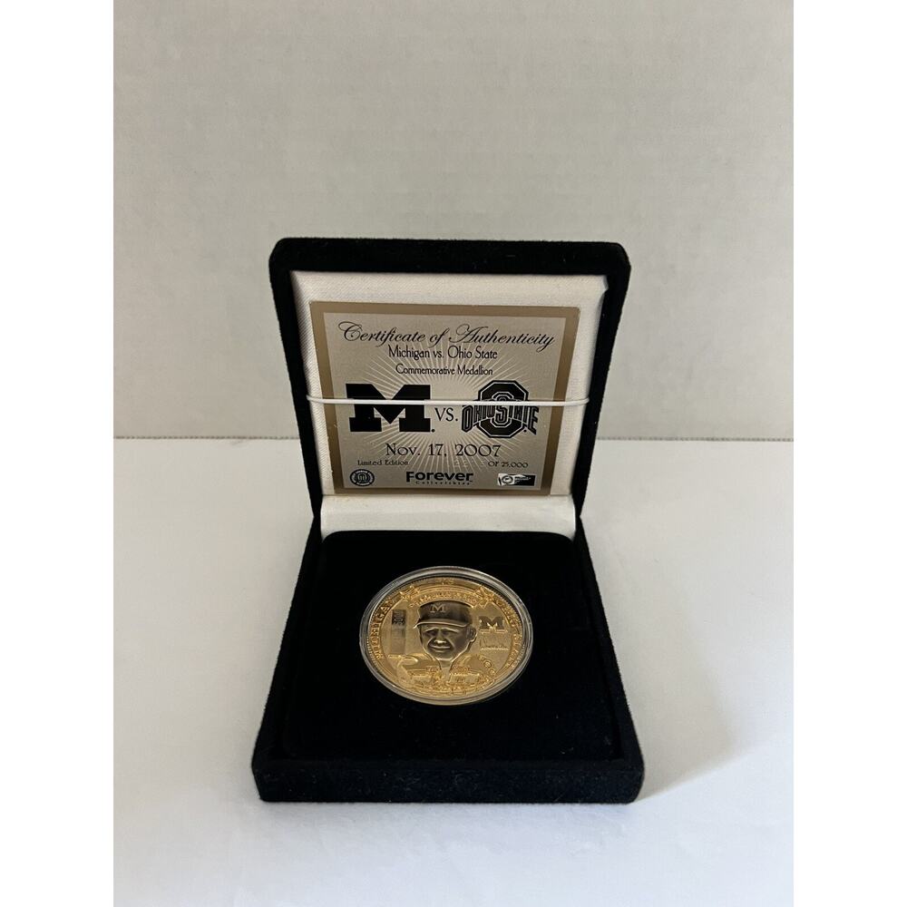 2007 Schembechler Hayes Ohio State vs Michigan Commemorative Coin Medallion